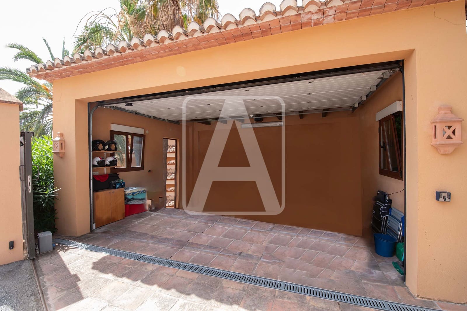 3 bedroom Villa for sale in Benissa with pool garage - € 1,150,000 (Ref: 7698442)