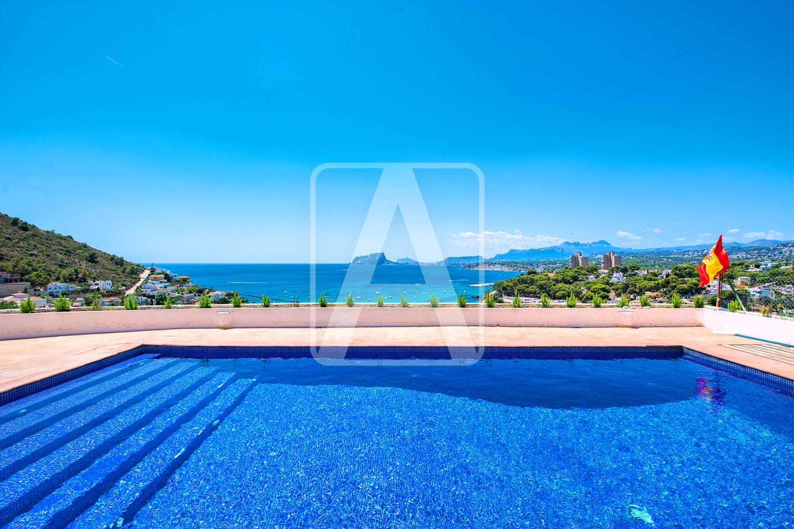 5 bedroom Villa for sale in Moraira with pool garage - € 2,750,000 (Ref: 7737045)