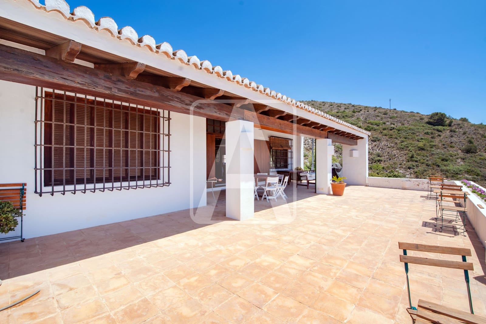 5 bedroom Villa for sale in Moraira with pool garage - € 2,750,000 (Ref: 7737045)