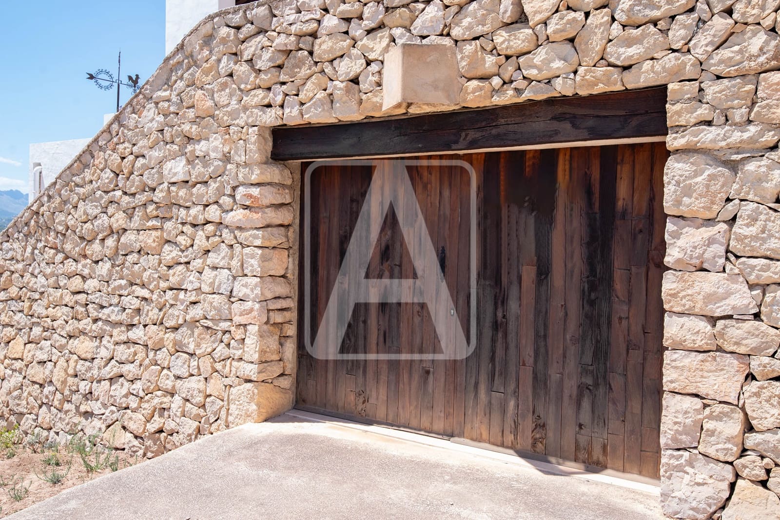 5 bedroom Villa for sale in Moraira with pool garage - € 2,750,000 (Ref: 7737045)