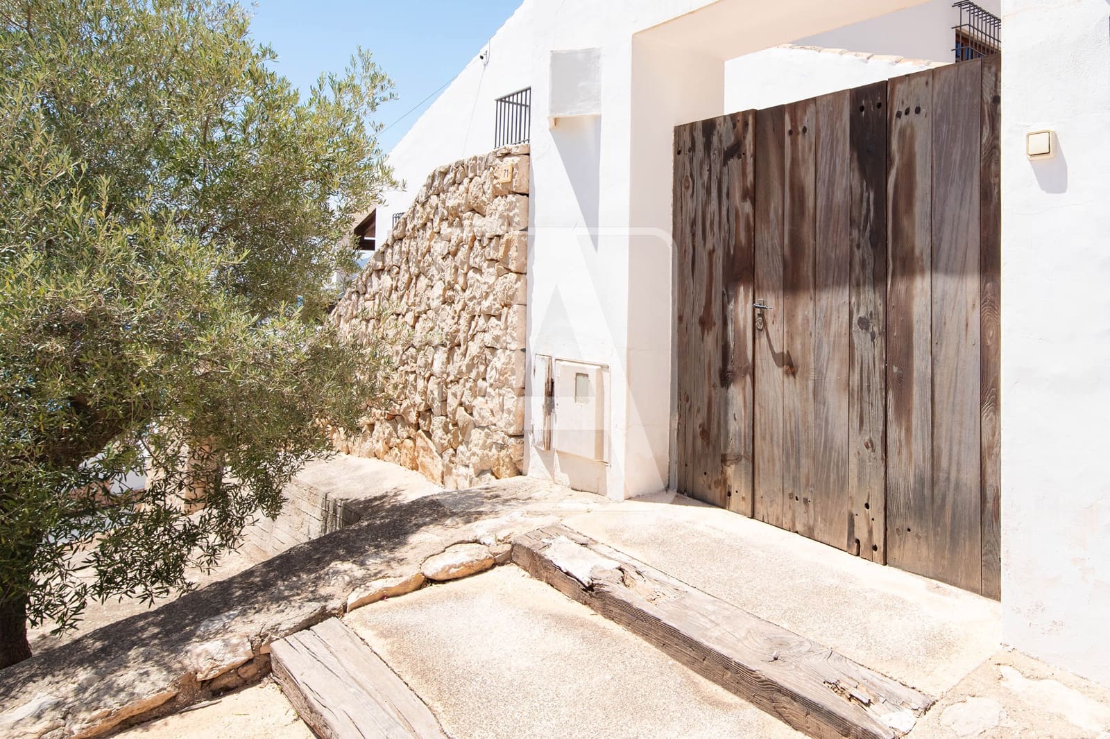 5 bedroom Villa for sale in Moraira with pool garage - € 2,750,000 (Ref: 7737045)