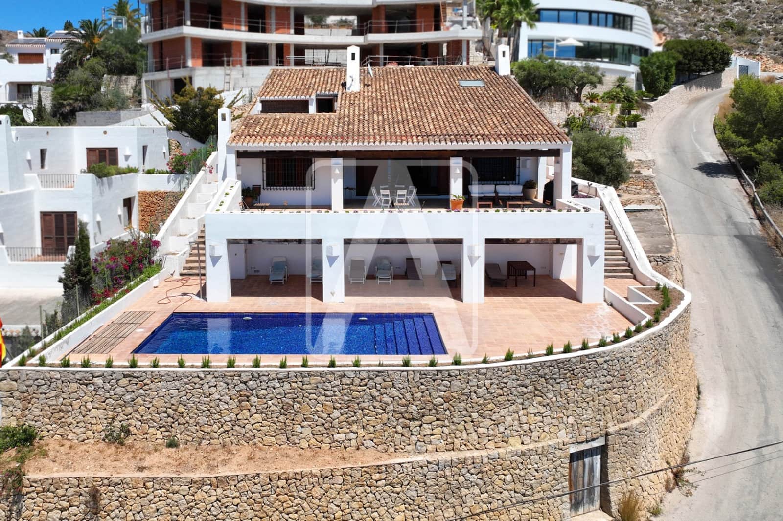 5 bedroom Villa for sale in Moraira with pool garage - € 2,750,000 (Ref: 7737045)