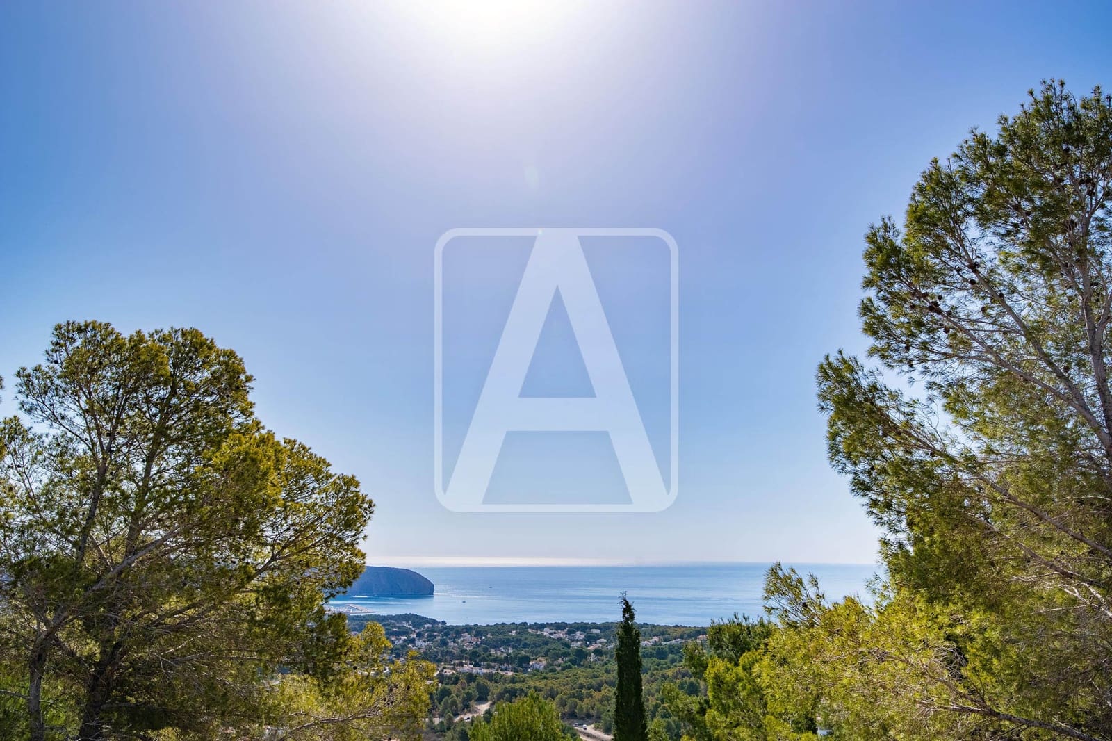 4 bedroom Villa for sale in Moraira with pool garage - € 3,500,000 (Ref: 7819988)