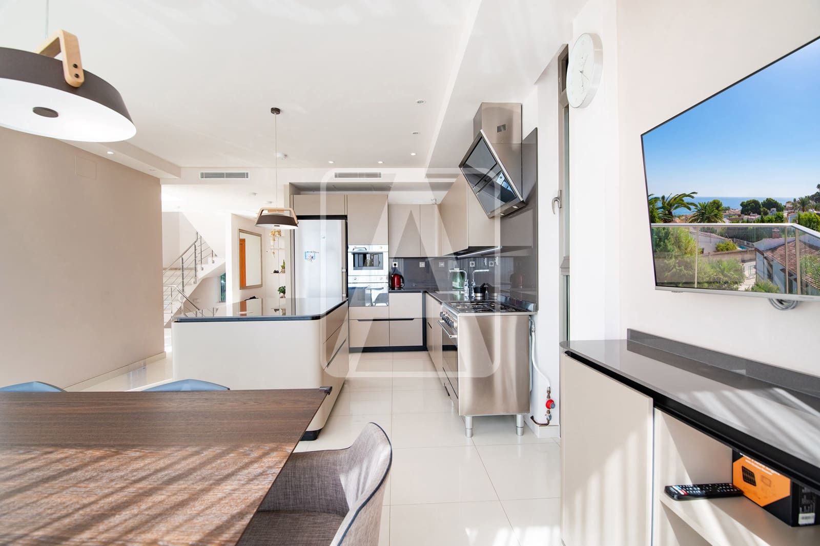 5 quarto Moradia para venda em Calpe / Calp com piscina garagem - 1 980 000 € (Ref: 7847554)