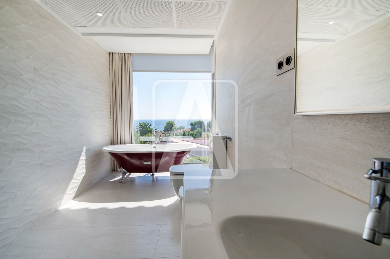 5 quarto Moradia para venda em Calpe / Calp com piscina garagem - 1 980 000 € (Ref: 7847554)