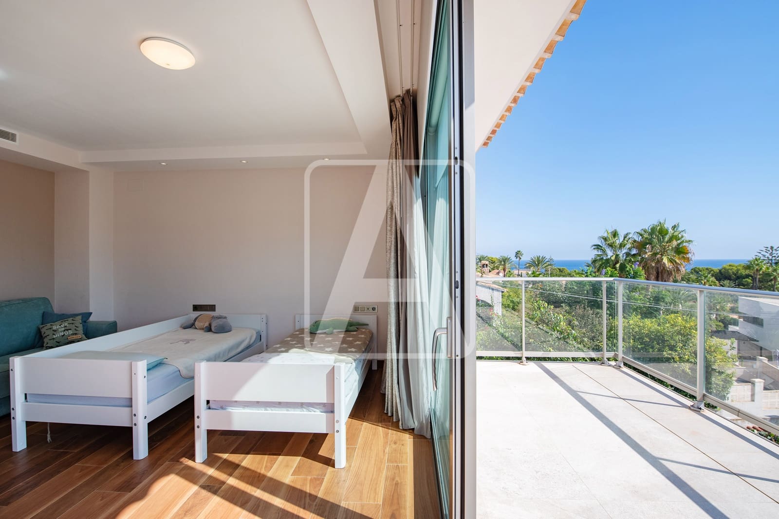 5 quarto Moradia para venda em Calpe / Calp com piscina garagem - 1 980 000 € (Ref: 7847554)