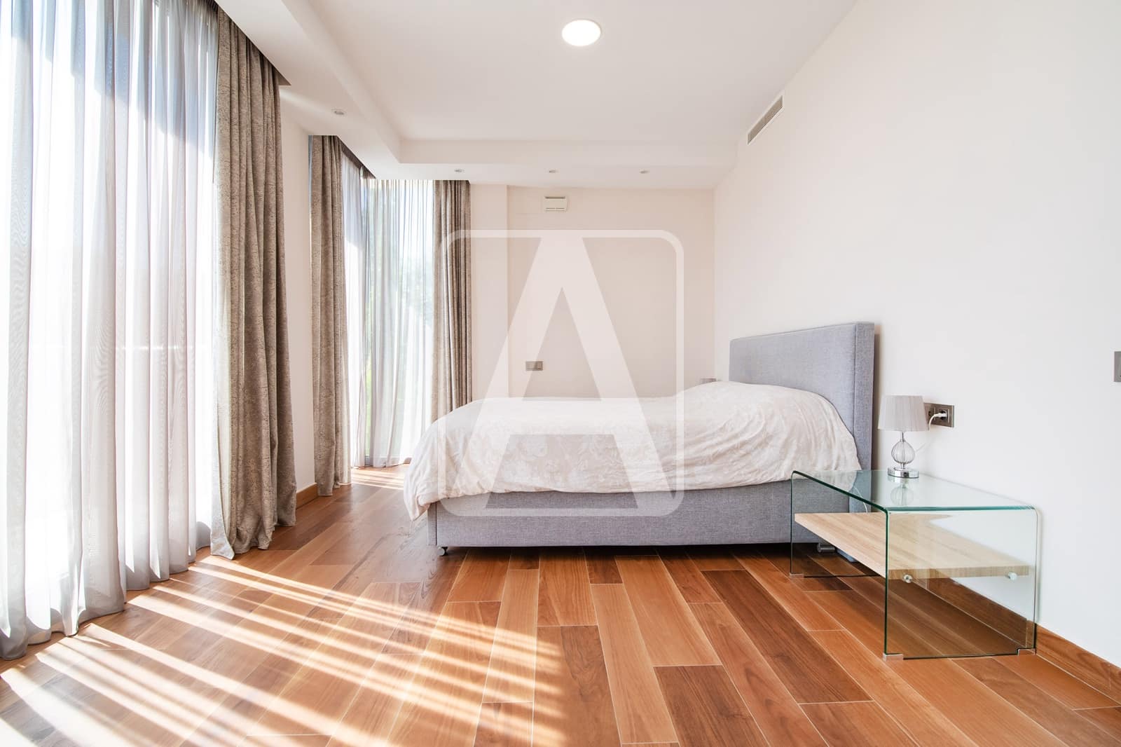 5 quarto Moradia para venda em Calpe / Calp com piscina garagem - 1 980 000 € (Ref: 7847554)