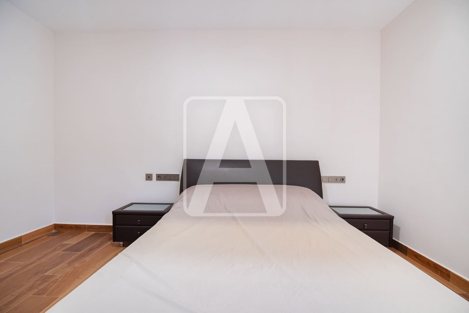 5 quarto Moradia para venda em Calpe / Calp com piscina garagem - 1 980 000 € (Ref: 7847554)