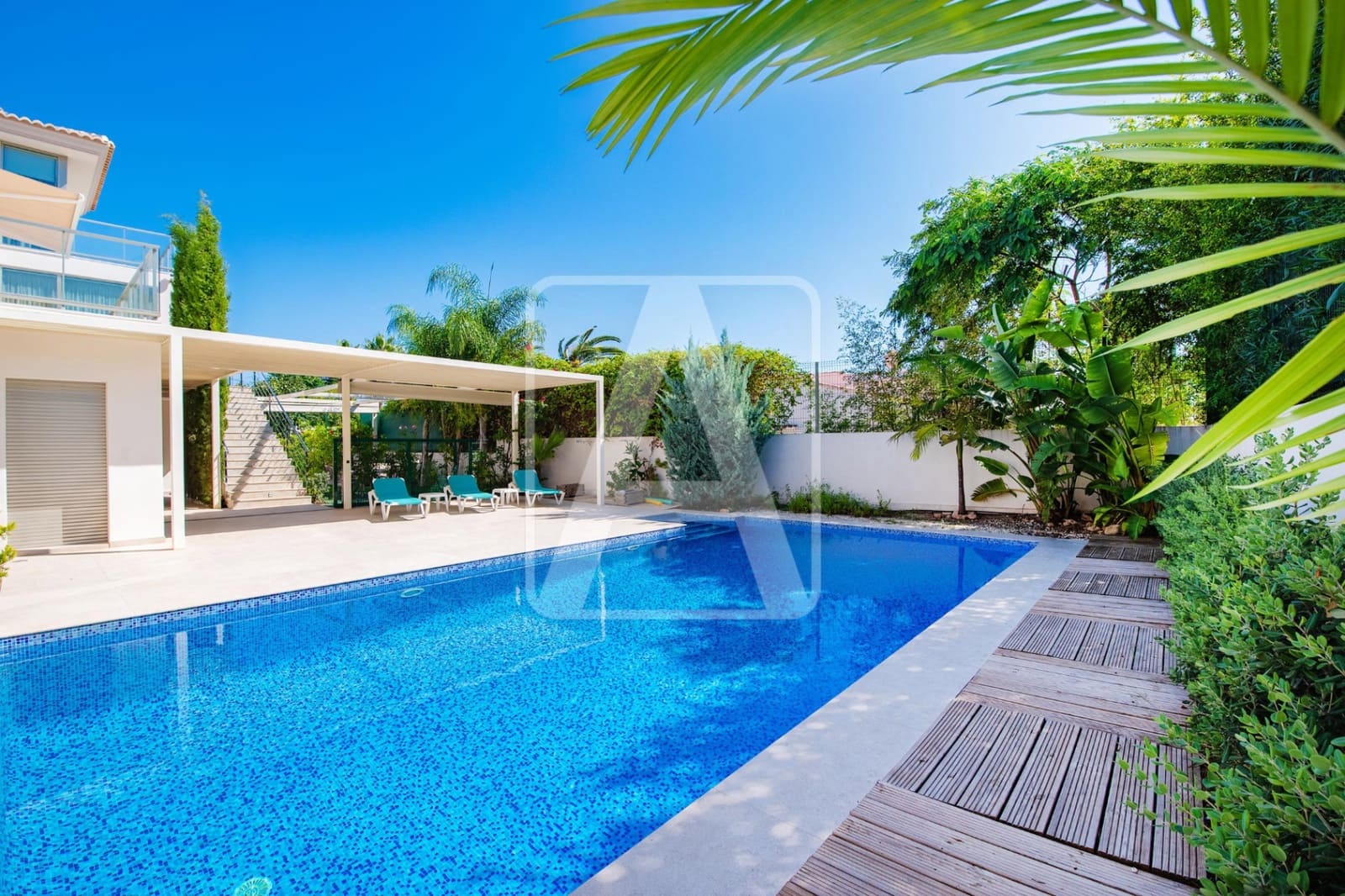 5 quarto Moradia para venda em Calpe / Calp com piscina garagem - 1 980 000 € (Ref: 7847554)