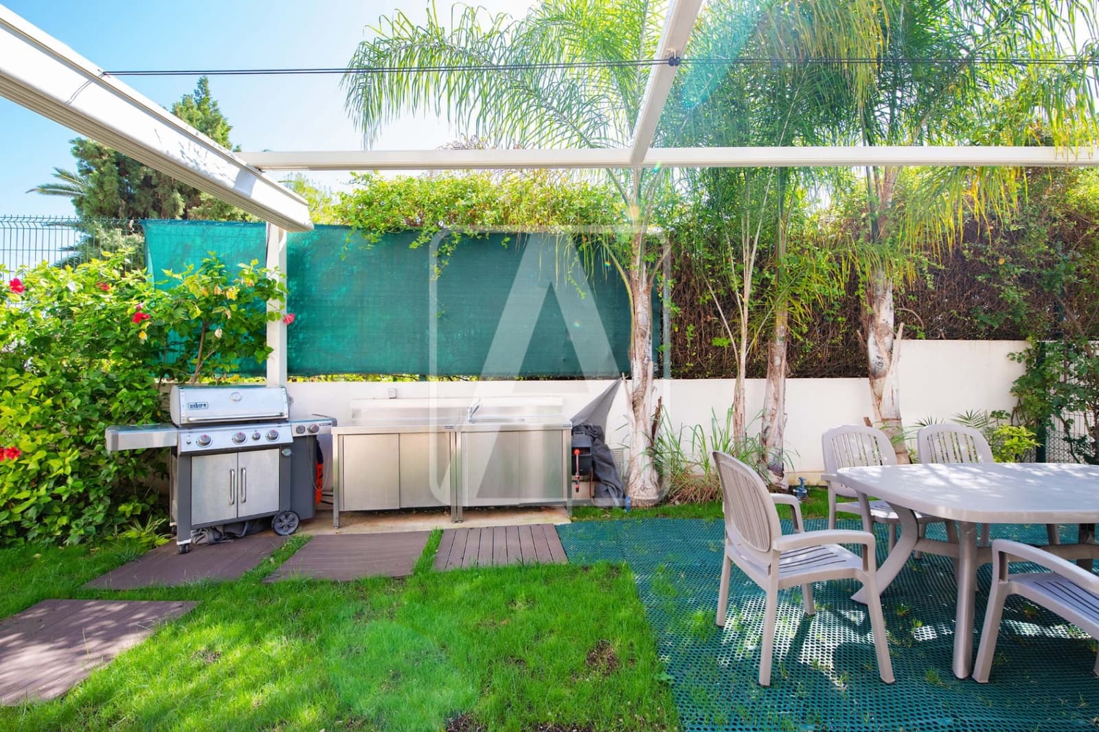 5 quarto Moradia para venda em Calpe / Calp com piscina garagem - 1 980 000 € (Ref: 7847554)