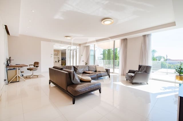 5 quarto Moradia para venda em Calpe / Calp com piscina garagem - 1 980 000 € (Ref: 7847554)