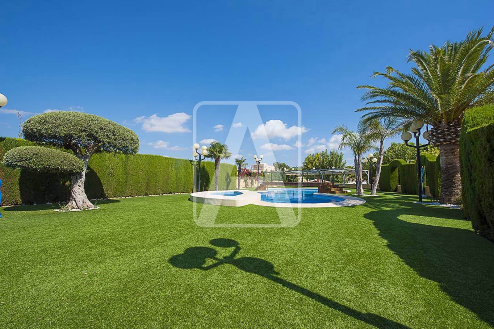 8 slaapkamer Villa te koop in Calpe / Calp met zwembad garage - € 2.375.000 (Ref: 7876734)
