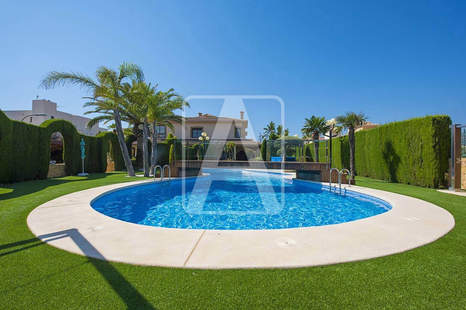 8 slaapkamer Villa te koop in Calpe / Calp met zwembad garage - € 2.375.000 (Ref: 7876734)