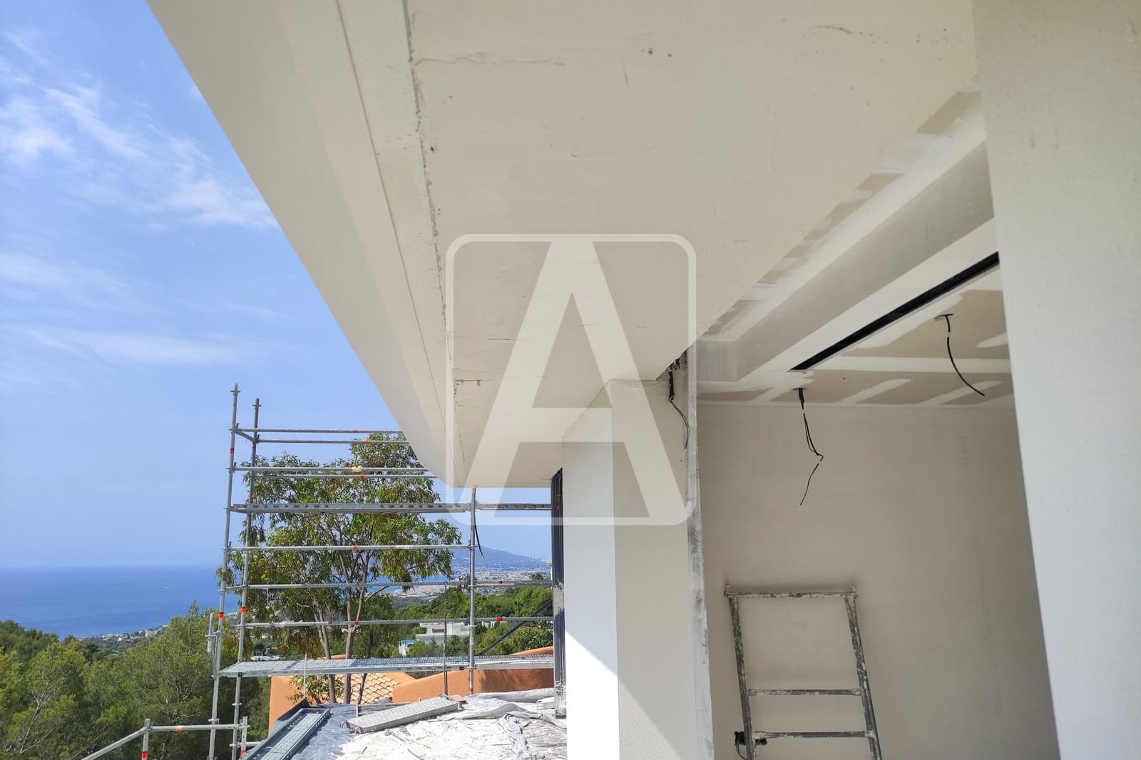 4 bedroom Villa for sale in Altea with garage - € 2,250,000 (Ref: 7888981)