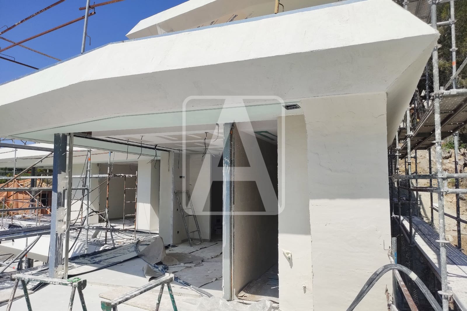 4 bedroom Villa for sale in Altea with garage - € 2,250,000 (Ref: 7888981)