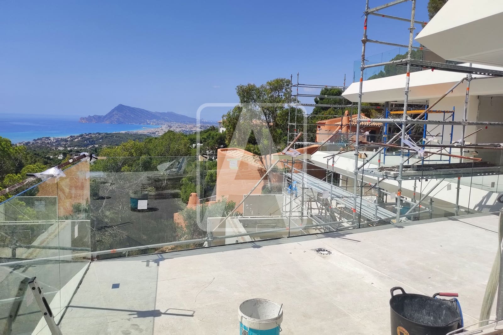 4 bedroom Villa for sale in Altea with garage - € 2,250,000 (Ref: 7888981)