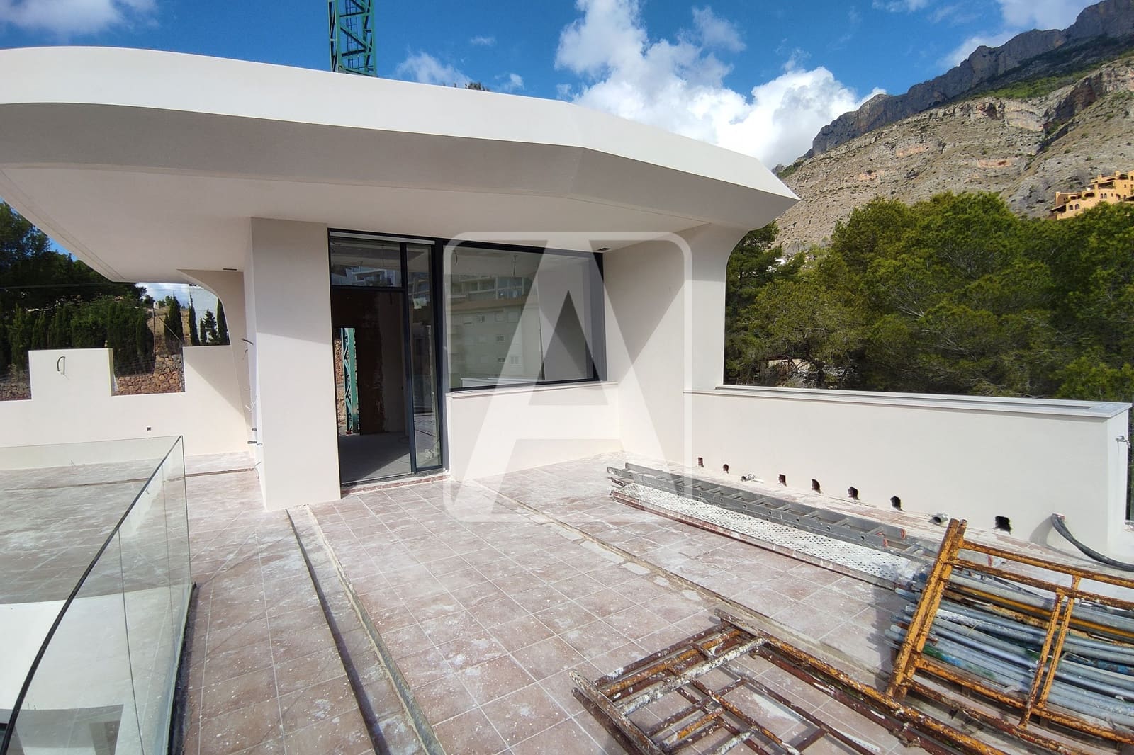 4 bedroom Villa for sale in Altea with garage - € 2,250,000 (Ref: 7888981)
