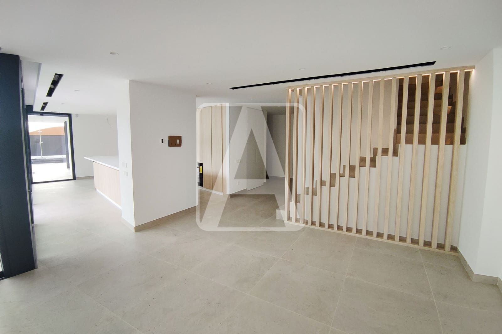 4 bedroom Villa for sale in Altea with garage - € 2,250,000 (Ref: 7888981)