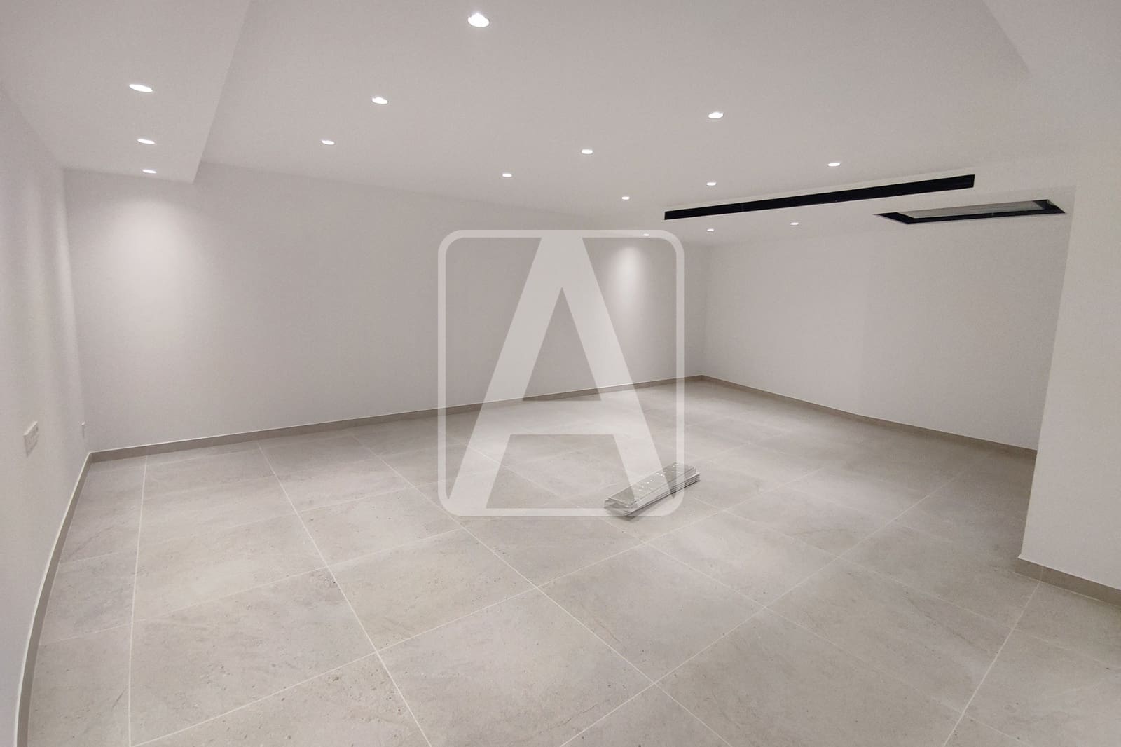 4 bedroom Villa for sale in Altea with garage - € 2,250,000 (Ref: 7888981)