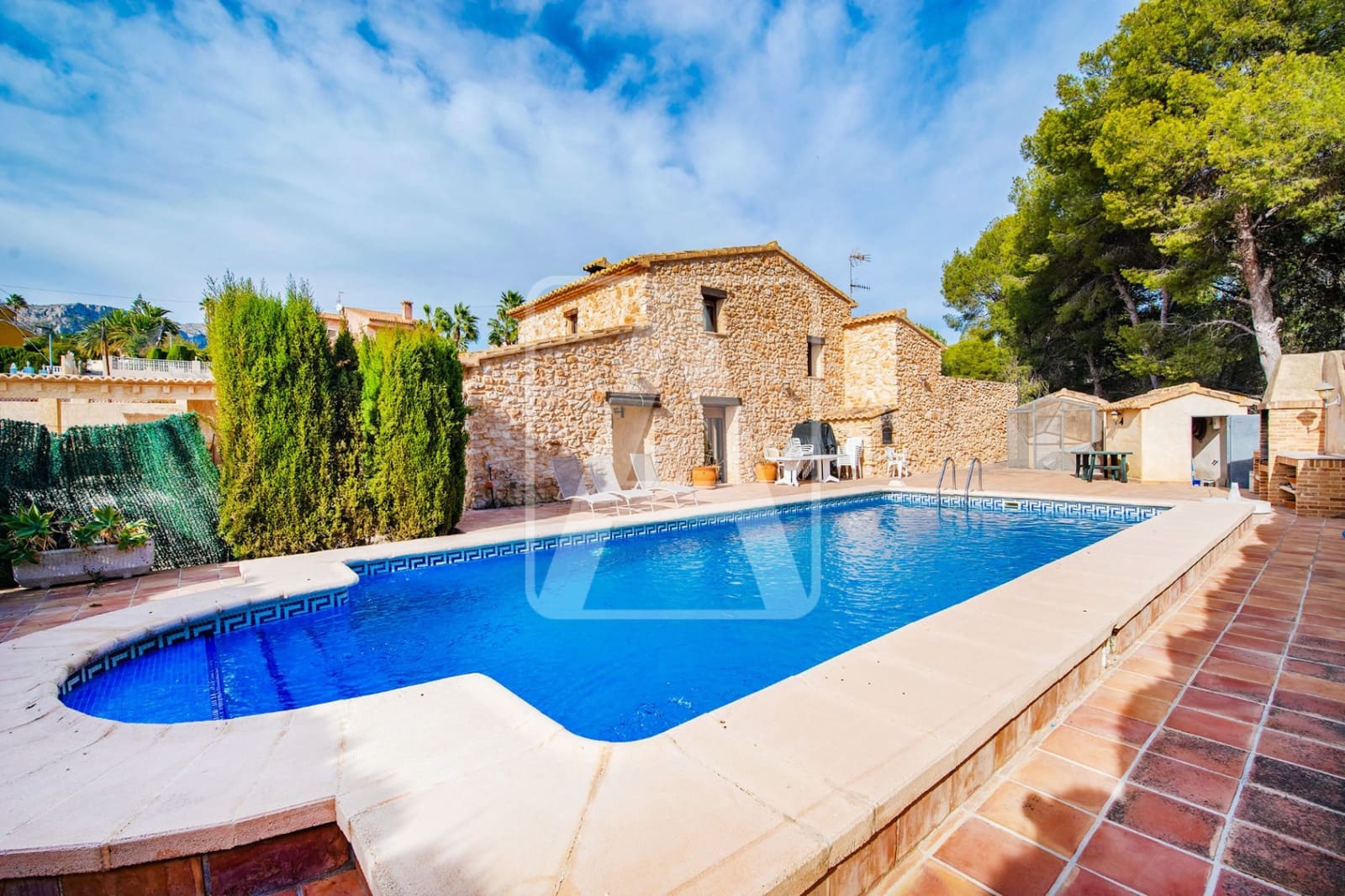 4 sypialnia Finka/Dom wiejski na sprzedaż w Calpe / Calp z basenem garażem - 840 000 € (Ref: 7981653)