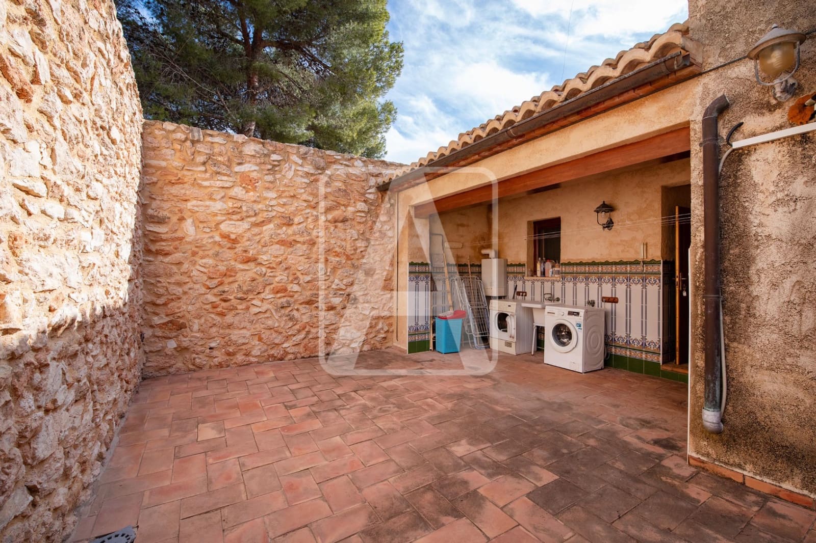 4 sypialnia Finka/Dom wiejski na sprzedaż w Calpe / Calp z basenem garażem - 840 000 € (Ref: 7981653)