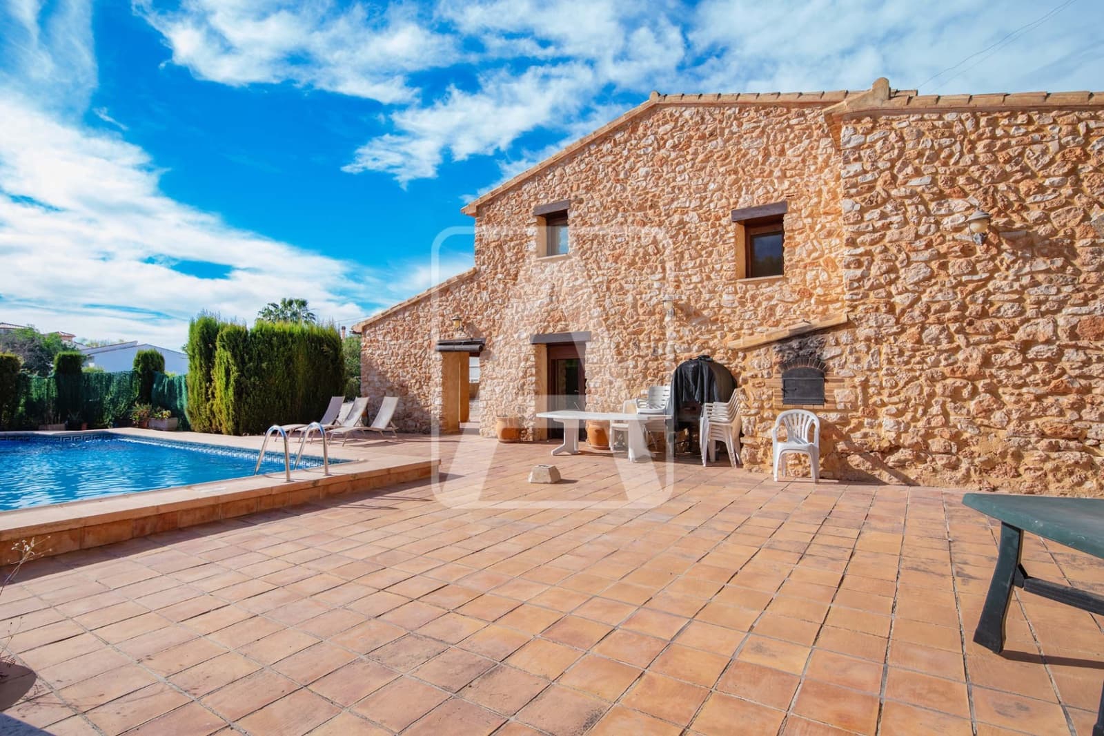 4 sypialnia Finka/Dom wiejski na sprzedaż w Calpe / Calp z basenem garażem - 840 000 € (Ref: 7981653)