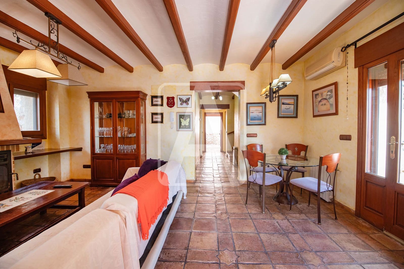 4 sypialnia Finka/Dom wiejski na sprzedaż w Calpe / Calp z basenem garażem - 840 000 € (Ref: 7981653)