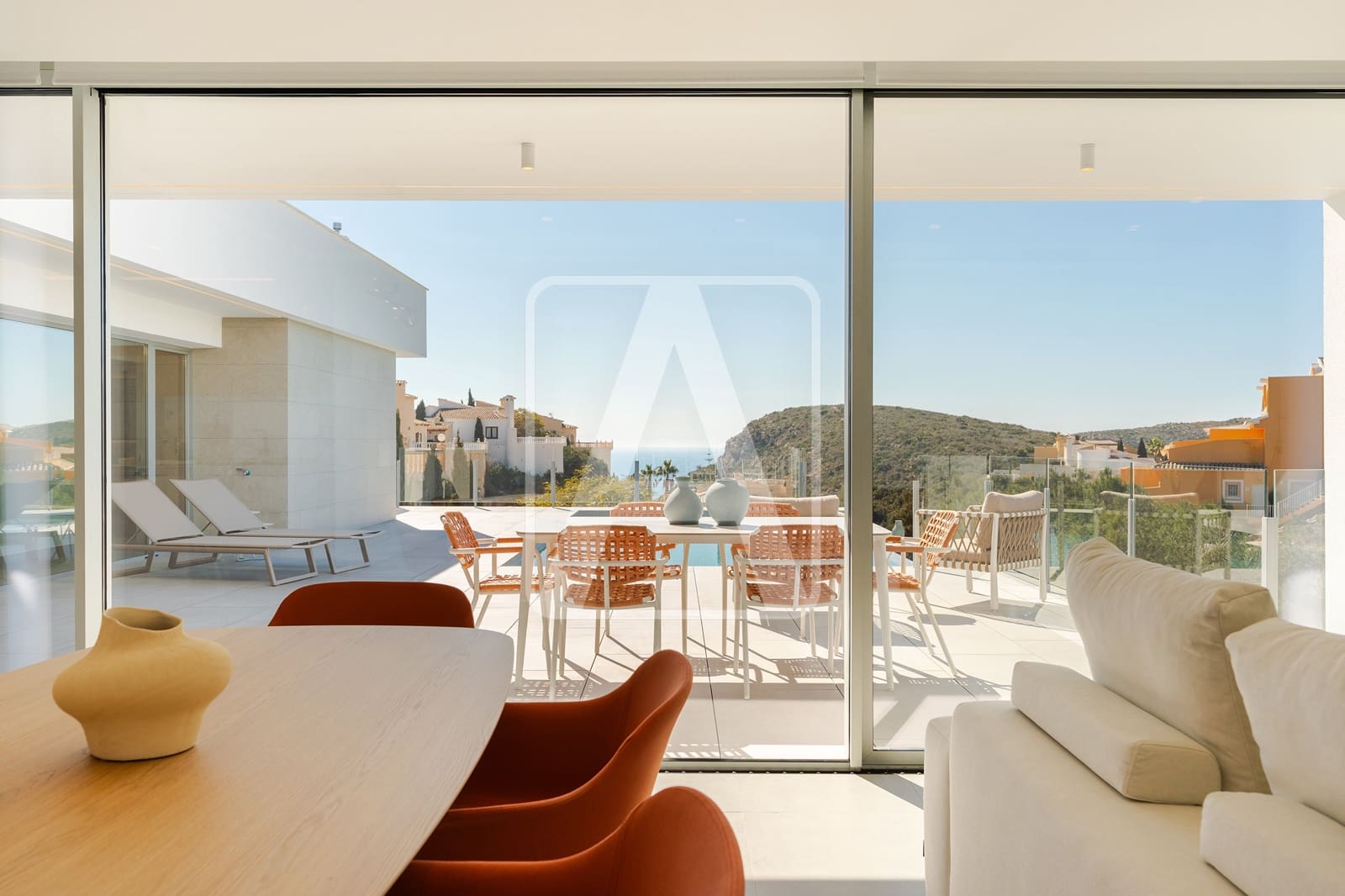 3 soverom Villa til salgs i Cumbre del Sol med svømmebasseng garasje - € 1 300 000 (Ref: 8033902)