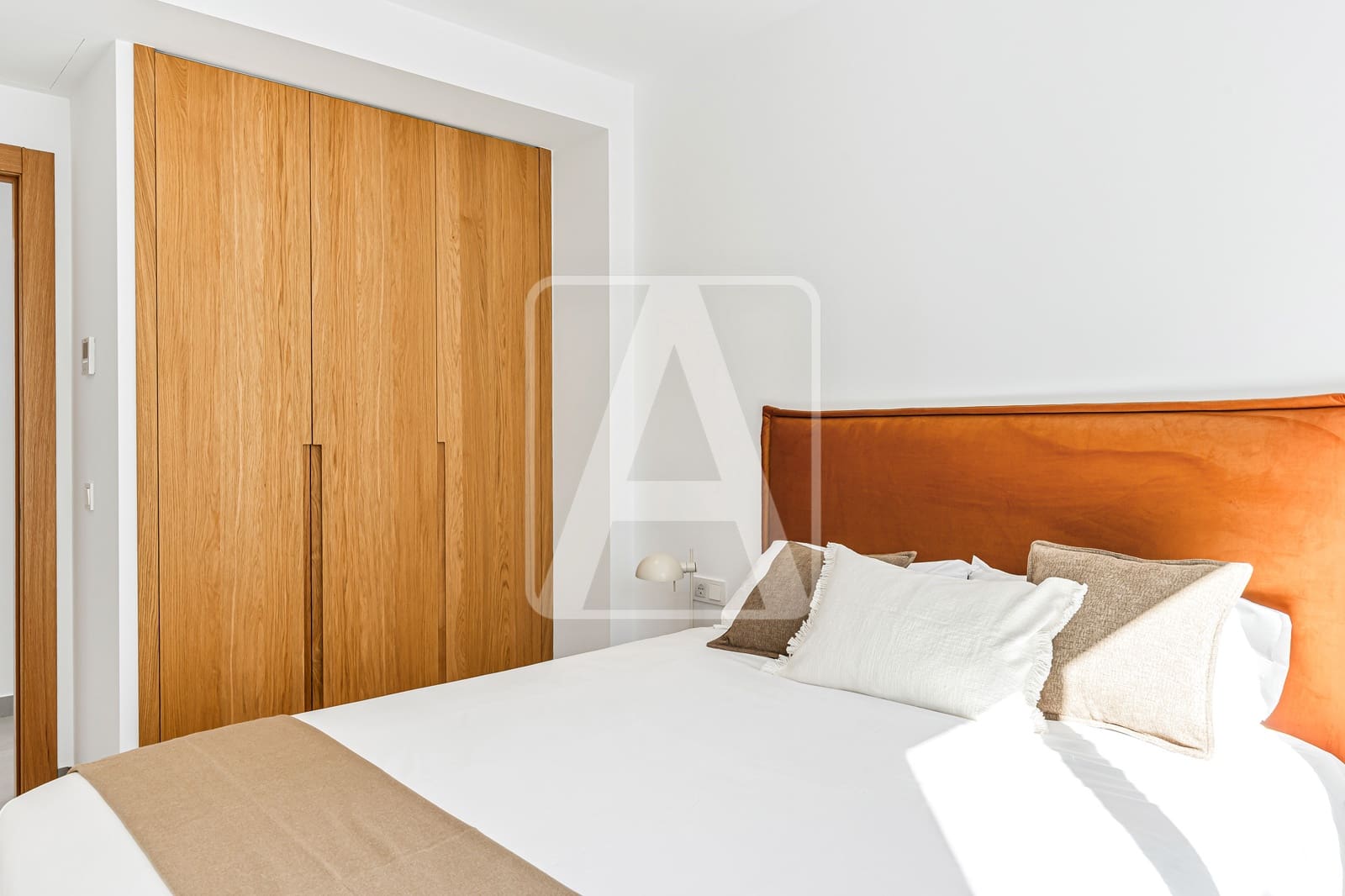 3 slaapkamer Villa te koop in Cumbre del Sol met zwembad garage - € 1.239.000 (Ref: 8033903)