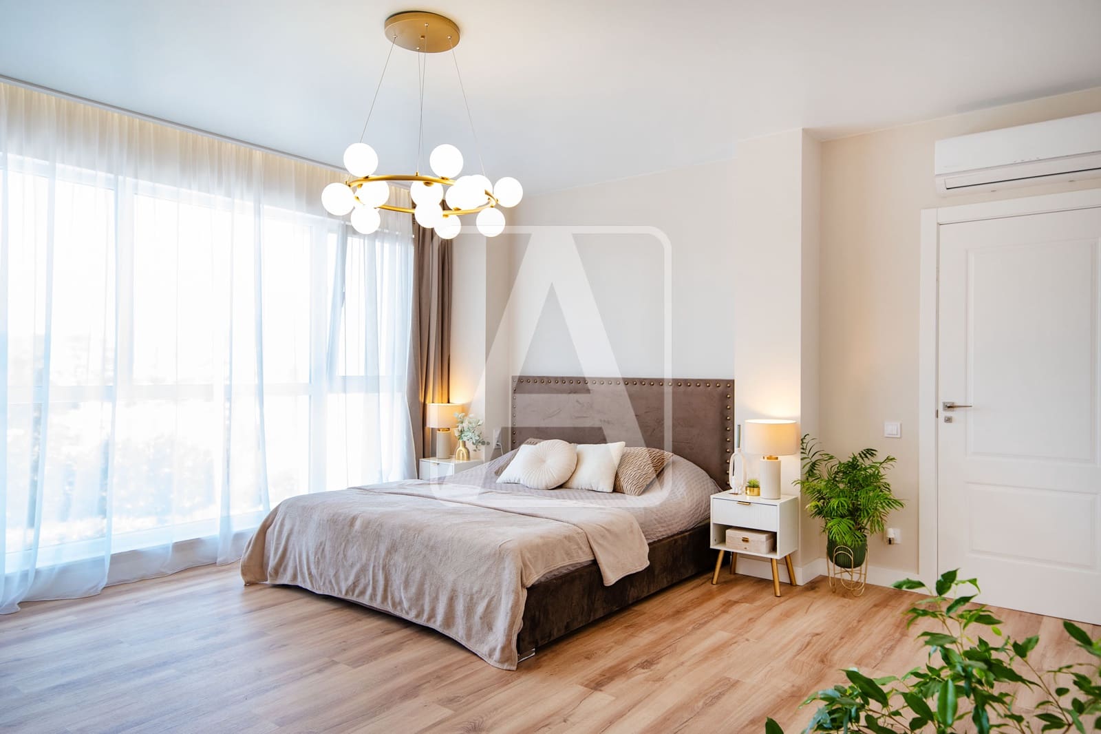 4 Zimmer Villa zu verkaufen in Calpe / Calp mit Pool Garage - 1.090.000 € (Ref: 8084991)