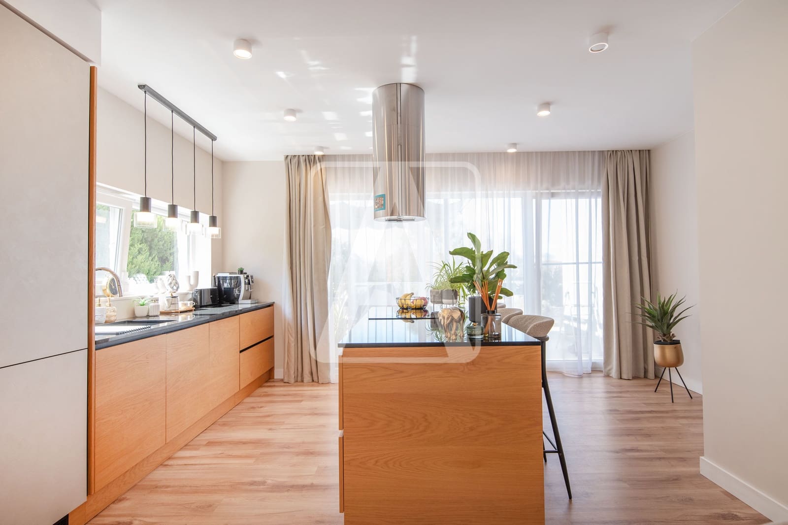 4 Zimmer Villa zu verkaufen in Calpe / Calp mit Pool Garage - 1.090.000 € (Ref: 8084991)