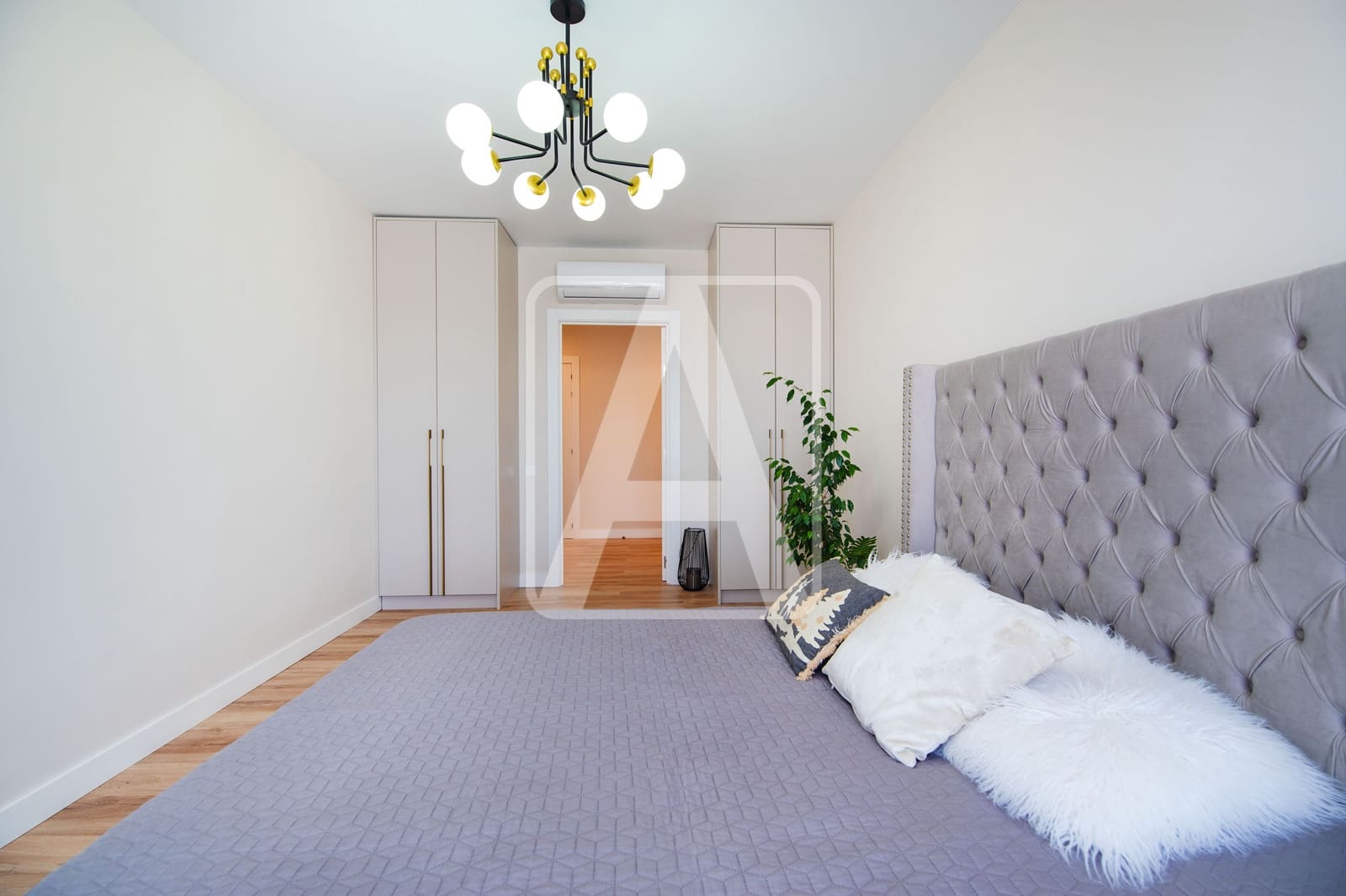 4 Zimmer Villa zu verkaufen in Calpe / Calp mit Pool Garage - 1.090.000 € (Ref: 8084991)