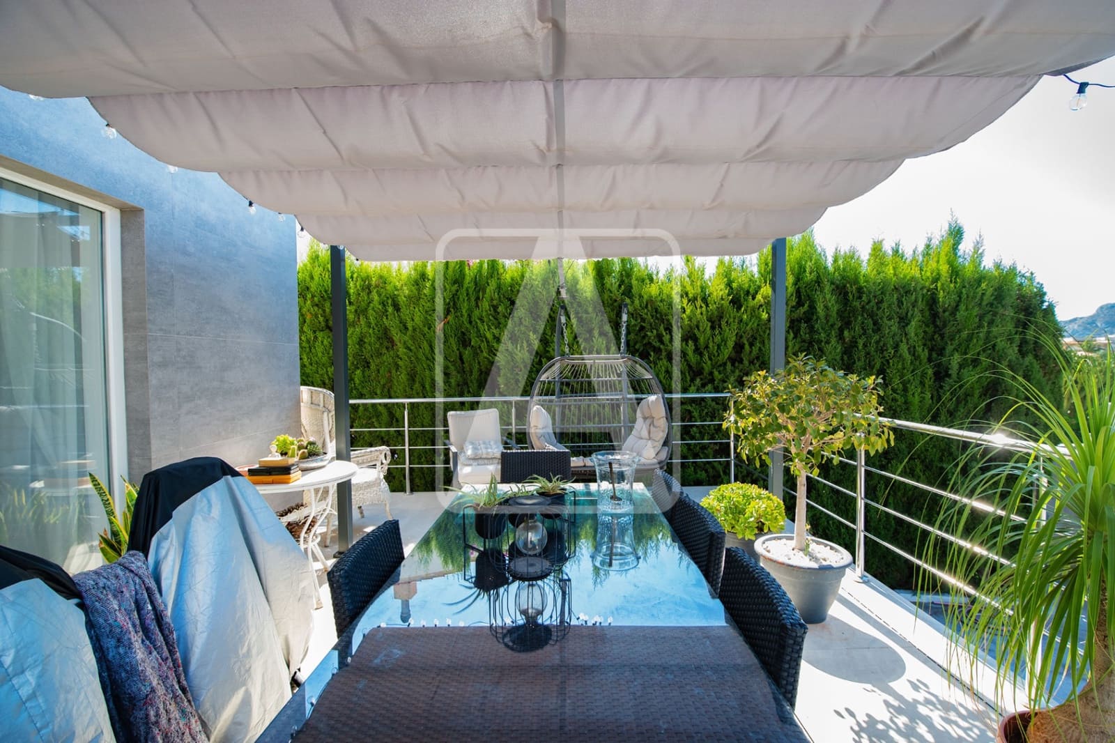 4 Zimmer Villa zu verkaufen in Calpe / Calp mit Pool Garage - 1.090.000 € (Ref: 8084991)