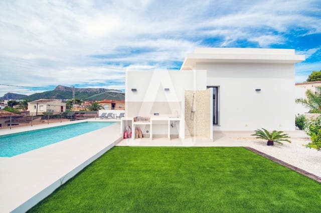 4 slaapkamer Villa te koop in Calpe / Calp met zwembad garage - € 1.150.000 (Ref: 8096231)