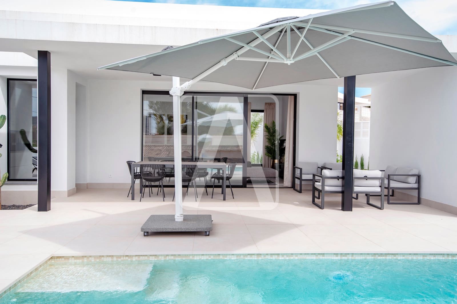 4 slaapkamer Villa te koop in Calpe / Calp met zwembad garage - € 1.150.000 (Ref: 8096231)