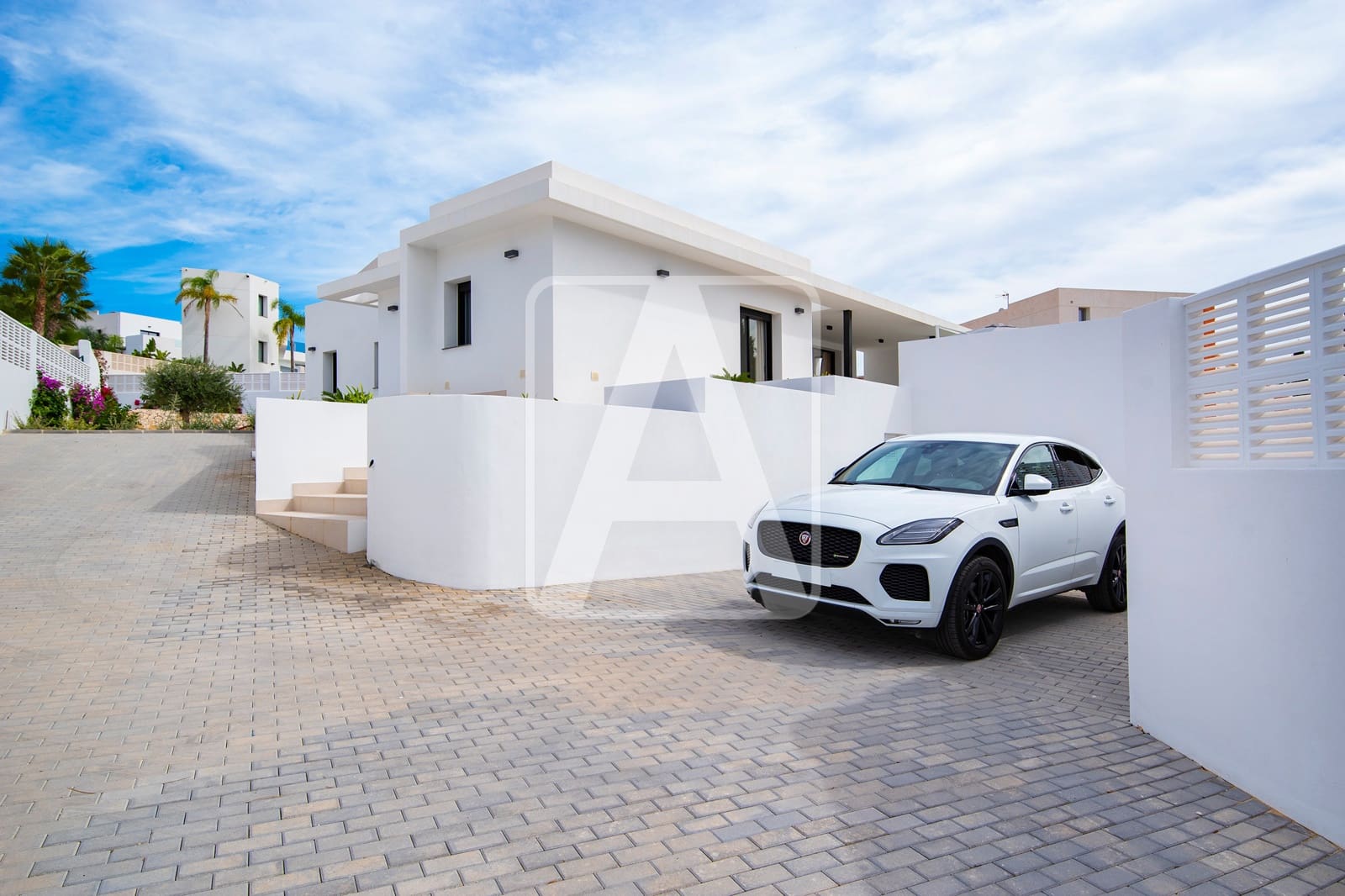 4 slaapkamer Villa te koop in Calpe / Calp met zwembad garage - € 1.150.000 (Ref: 8096231)
