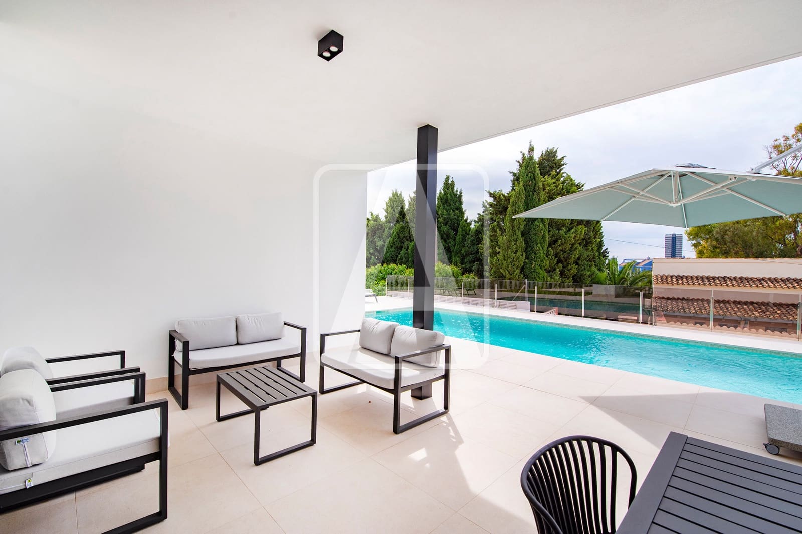 4 slaapkamer Villa te koop in Calpe / Calp met zwembad garage - € 1.150.000 (Ref: 8096231)