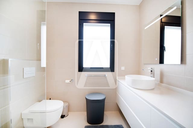4 soverom Villa til salgs i Calpe / Calp med svømmebasseng garasje - € 1 050 000 (Ref: 8096231)
