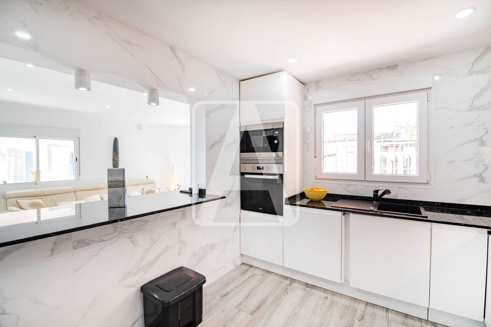 3 chambre Villa/Maison à vendre à Calpe / Calp avec piscine garage - 535 000 € (Ref: 8143439)