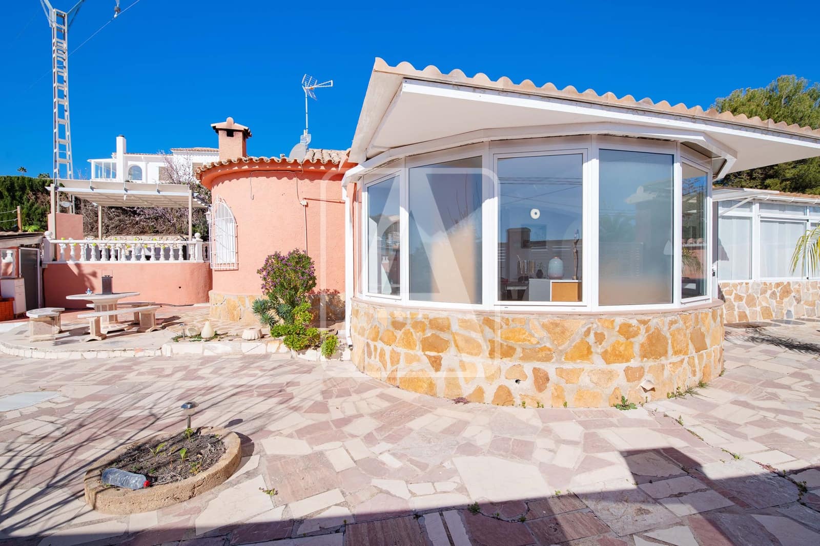 3 chambre Villa/Maison à vendre à Calpe / Calp avec piscine garage - 535 000 € (Ref: 8143439)