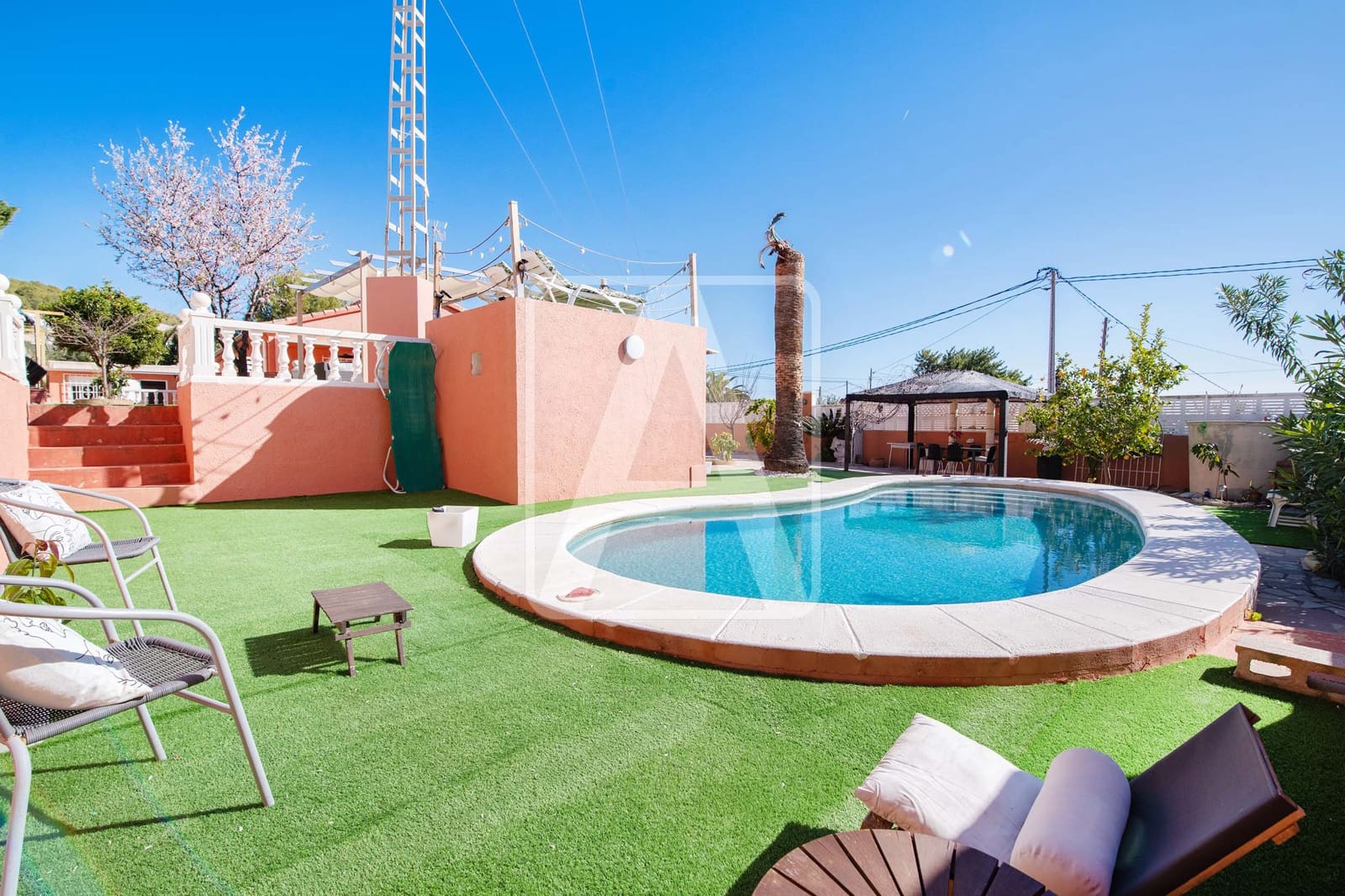 3 chambre Villa/Maison à vendre à Calpe / Calp avec piscine garage - 535 000 € (Ref: 8143439)