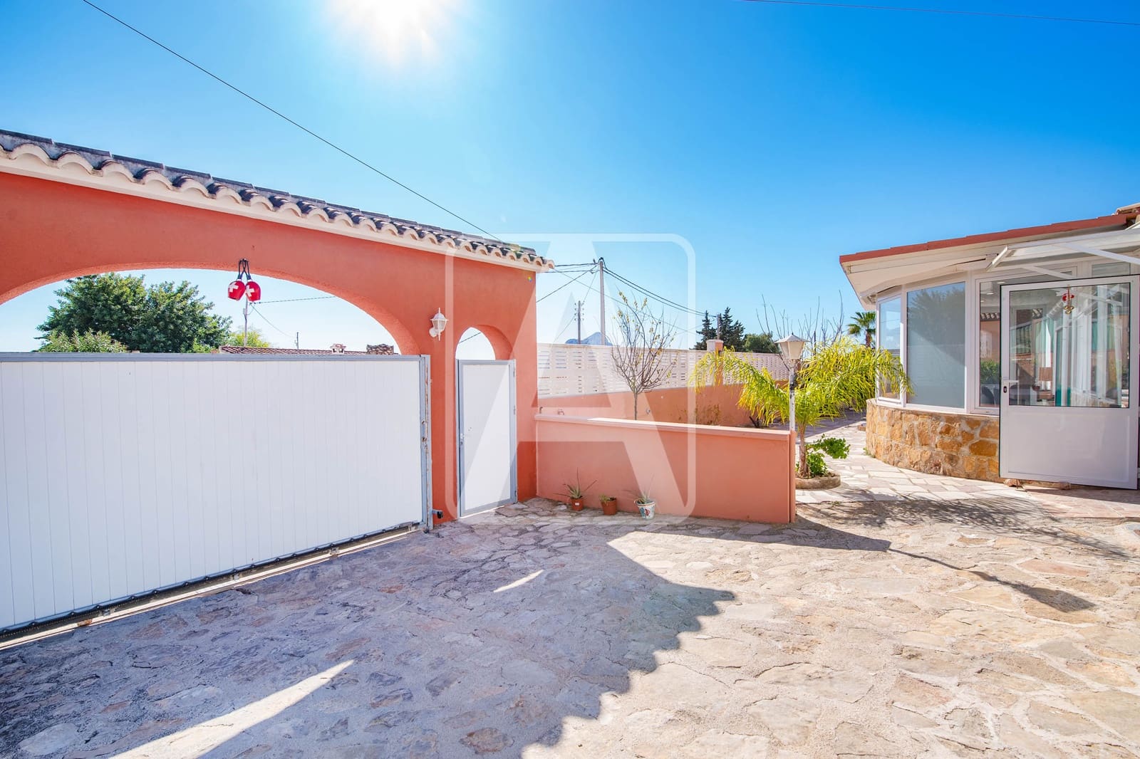 3 chambre Villa/Maison à vendre à Calpe / Calp avec piscine garage - 535 000 € (Ref: 8143439)