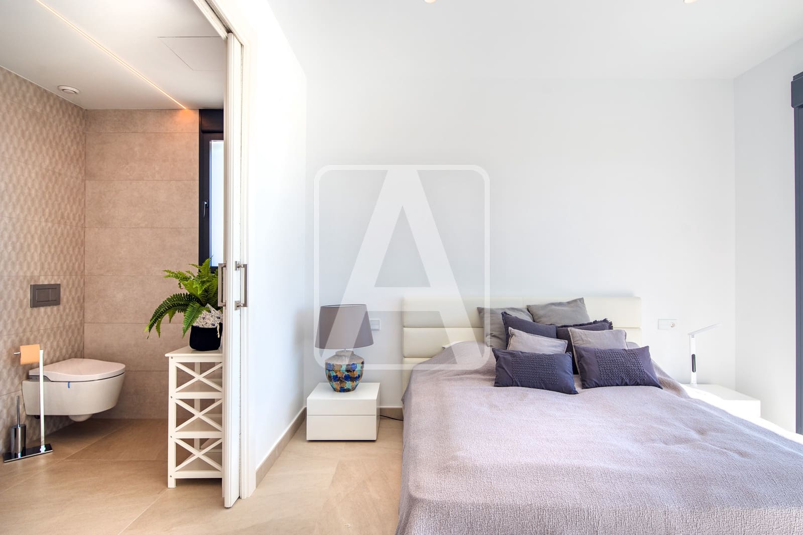 4 bedroom Villa for sale in Benissa with pool garage - € 2,750,000 (Ref: 8223682)