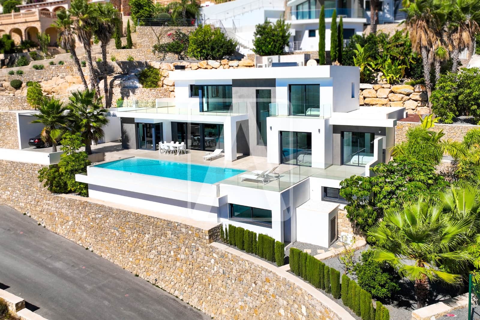 4 bedroom Villa for sale in Benissa with pool garage - € 2,750,000 (Ref: 8223682)