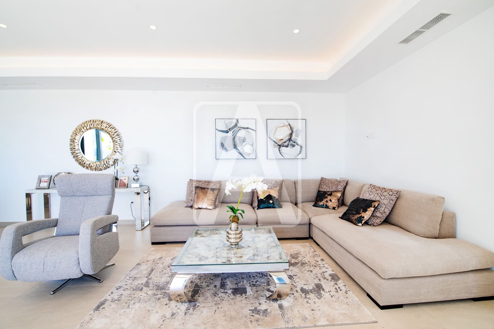 4 bedroom Villa for sale in Benissa with pool garage - € 2,750,000 (Ref: 8223682)