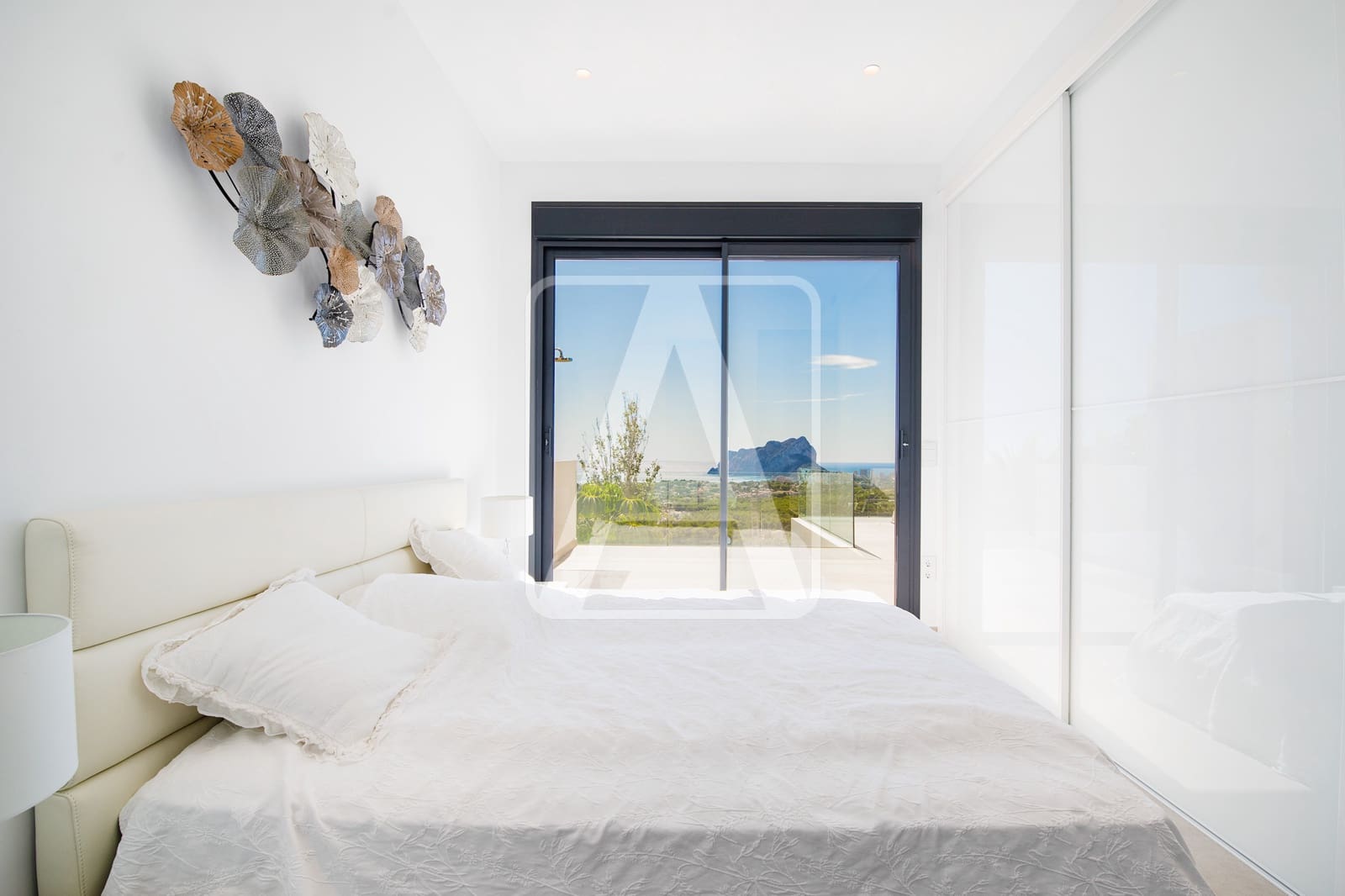 4 bedroom Villa for sale in Benissa with pool garage - € 2,750,000 (Ref: 8223682)