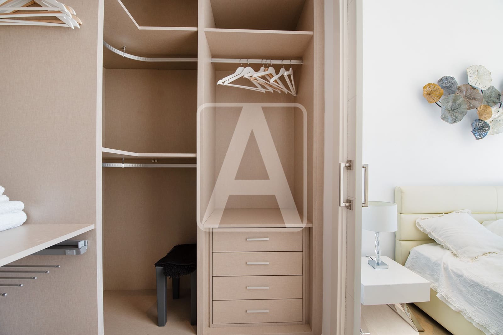 4 bedroom Villa for sale in Benissa with pool garage - € 2,750,000 (Ref: 8223682)