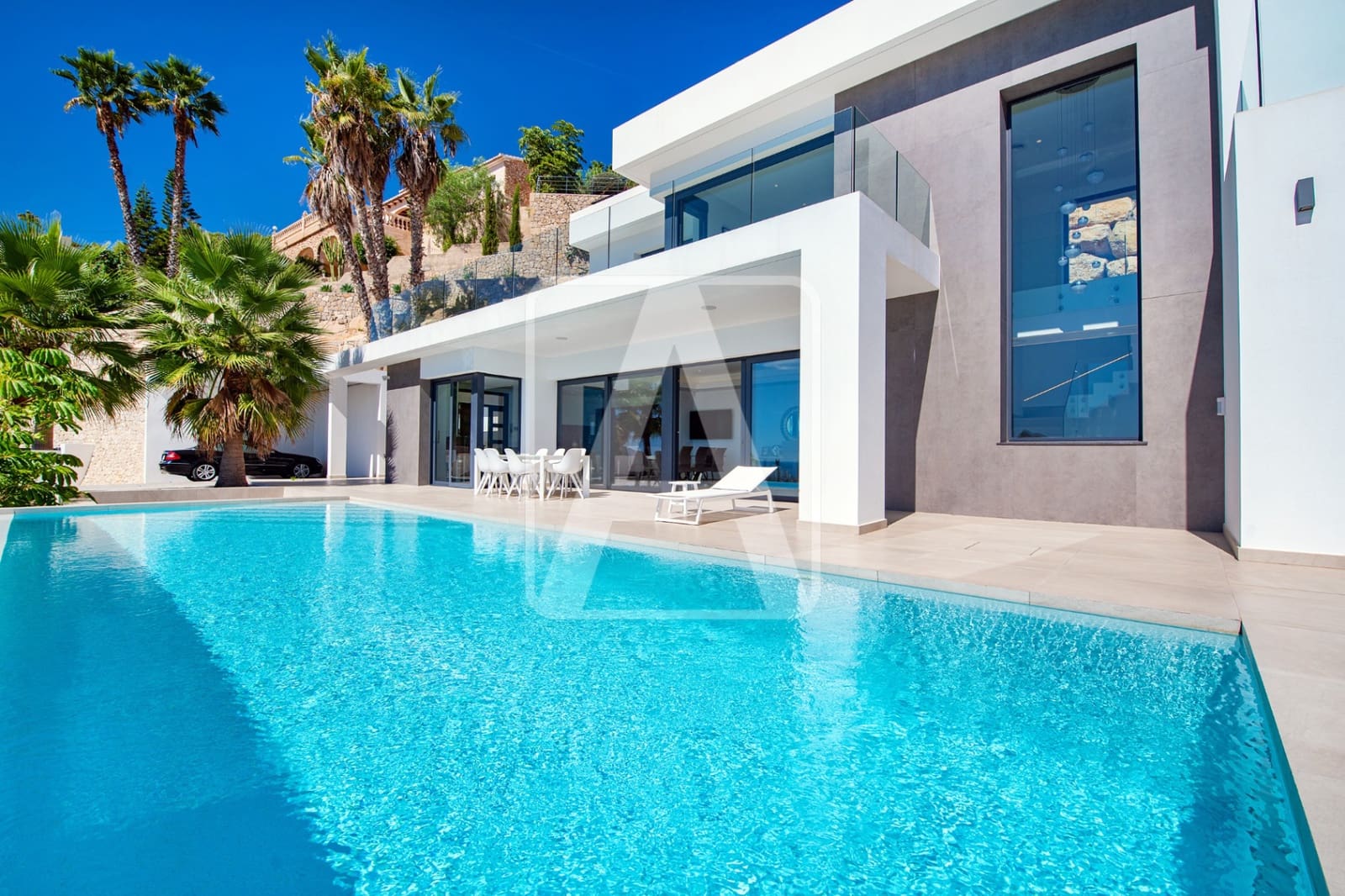4 bedroom Villa for sale in Benissa with pool garage - € 2,750,000 (Ref: 8223682)