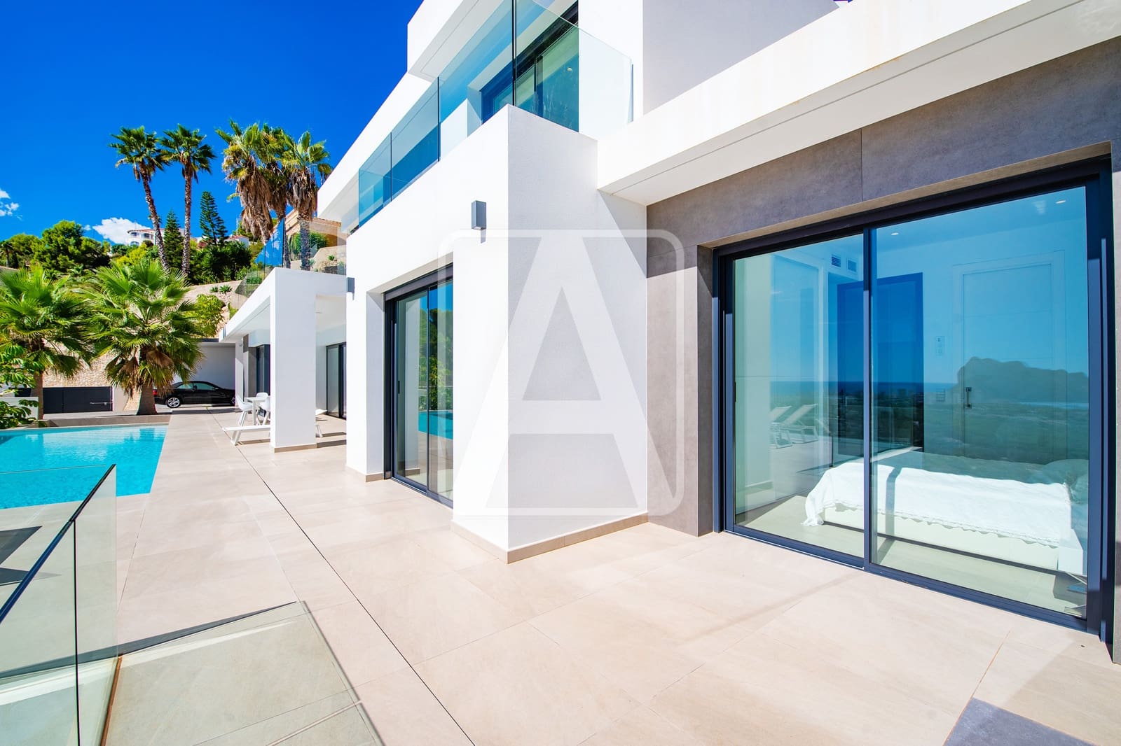 4 bedroom Villa for sale in Benissa with pool garage - € 2,750,000 (Ref: 8223682)