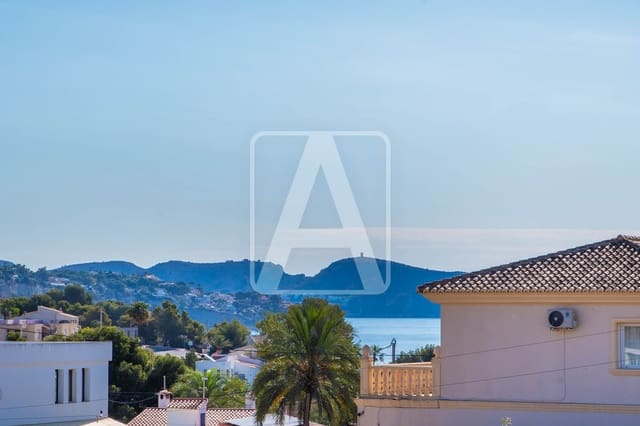 6 soverom Villa til salgs i Benissa med svømmebasseng garasje - € 990 000 (Ref: 8371985)